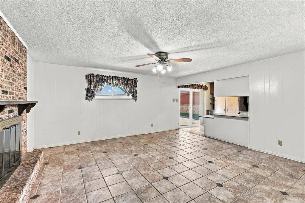 1110 Tipton Road, Irving, TX 75060 1110 Tipton Road, Irving, TX 75060