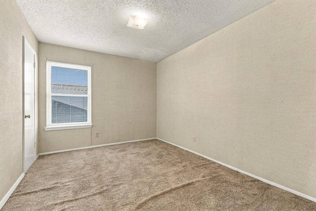 1110 Tipton Road, Irving, TX 75060 1110 Tipton Road, Irving, TX 75060