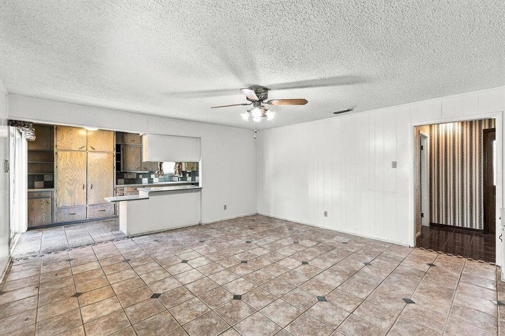 1110 Tipton Road, Irving, TX 75060 1110 Tipton Road, Irving, TX 75060