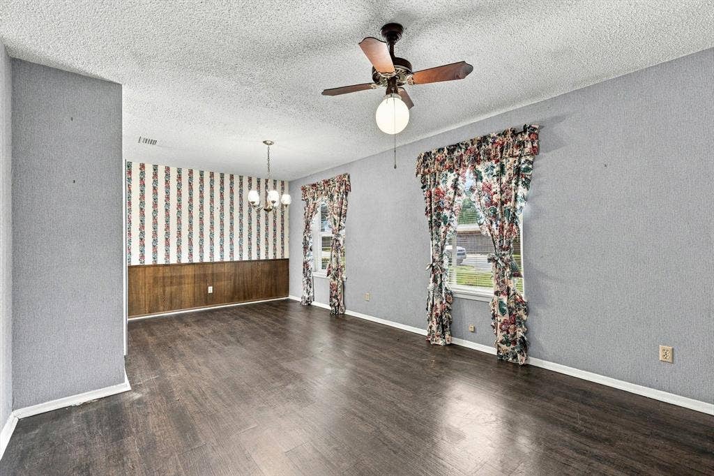 1110 Tipton Road, Irving, TX 75060 1110 Tipton Road, Irving, TX 75060