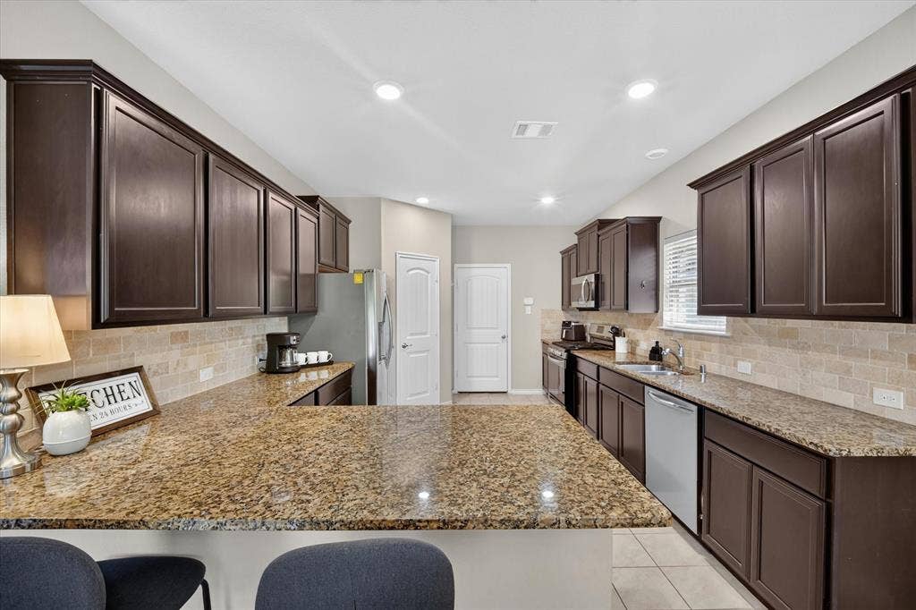 10317 Dimmit Place, McKinney, TX 75071 10317 Dimmit Place, McKinney, TX 75071