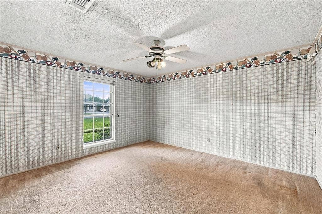 741 S 1st Street, Hewitt, TX 76643 741 S 1st Street, Hewitt, TX 76643