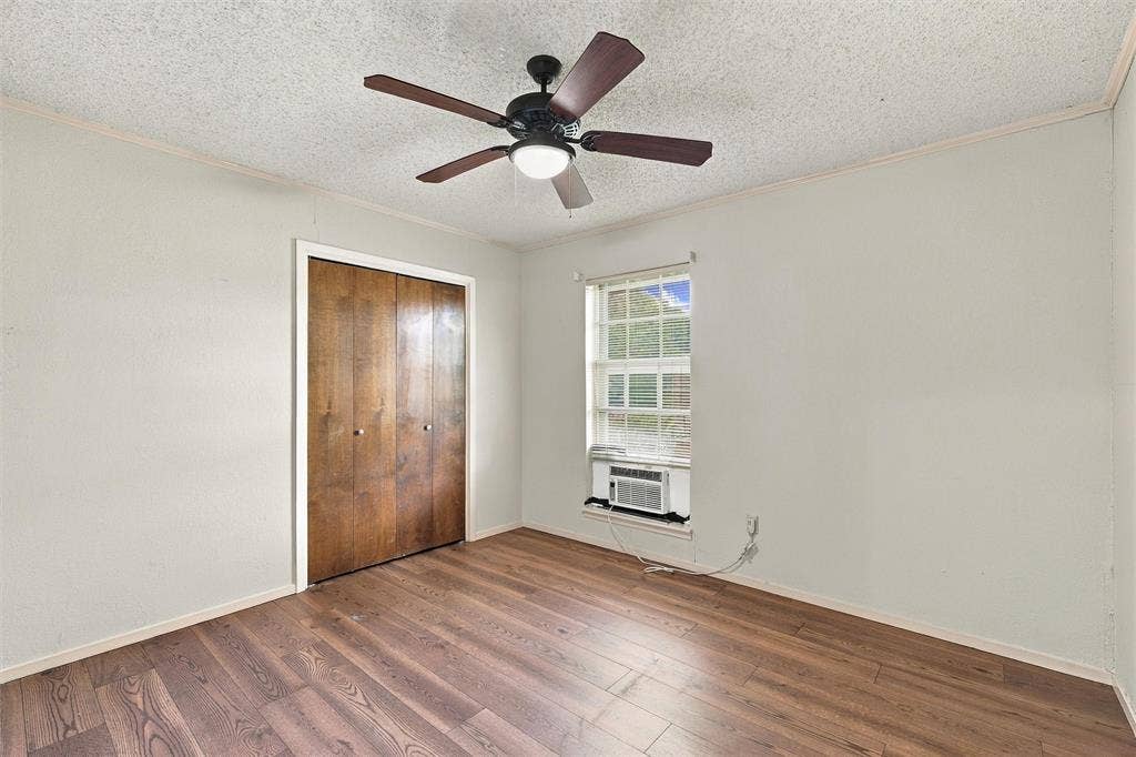 741 S 1st Street, Hewitt, TX 76643 741 S 1st Street, Hewitt, TX 76643