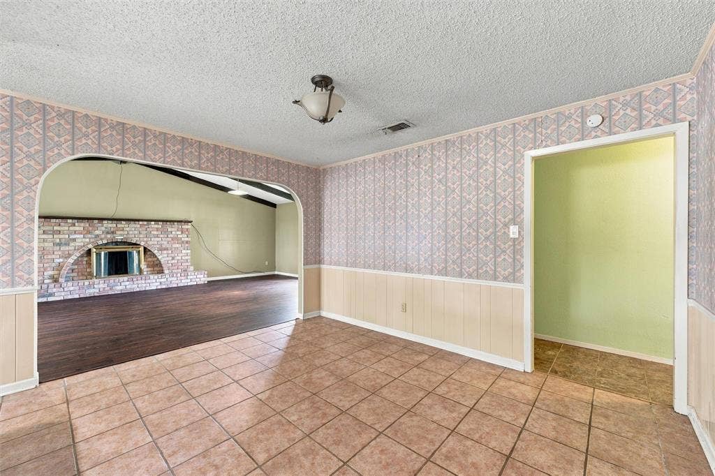 741 S 1st Street, Hewitt, TX 76643 741 S 1st Street, Hewitt, TX 76643