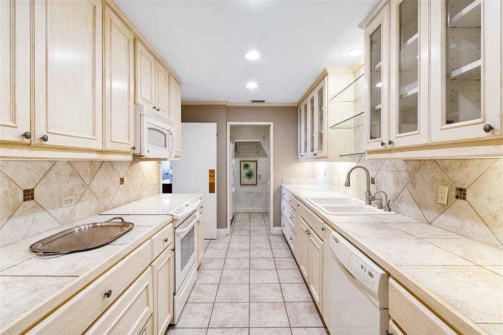 6335 W Northwest Highway, #1517, Dallas, TX 75225 6335 W Northwest Highway, #1517, Dallas, TX 75225