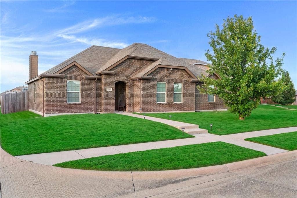 1985 Harbor Court, Lancaster, TX 75146 1985 Harbor Court, Lancaster, TX 75146
