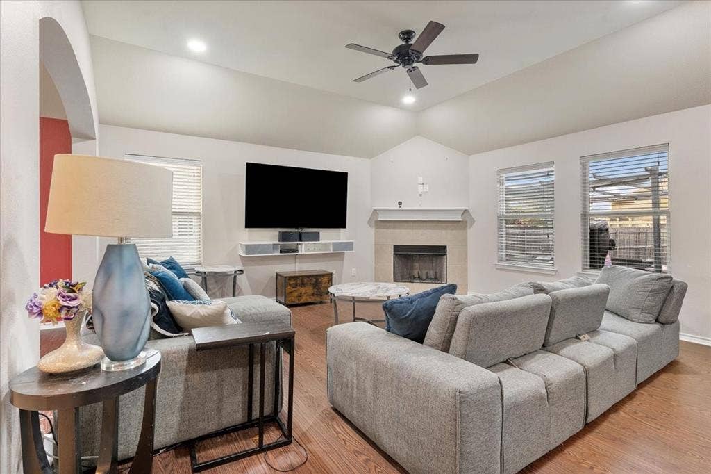 1985 Harbor Court, Lancaster, TX 75146 1985 Harbor Court, Lancaster, TX 75146