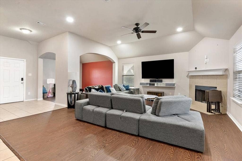 1985 Harbor Court, Lancaster, TX 75146 1985 Harbor Court, Lancaster, TX 75146
