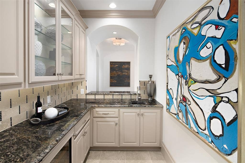 6820 Amaretto Court, Plano, TX 75024