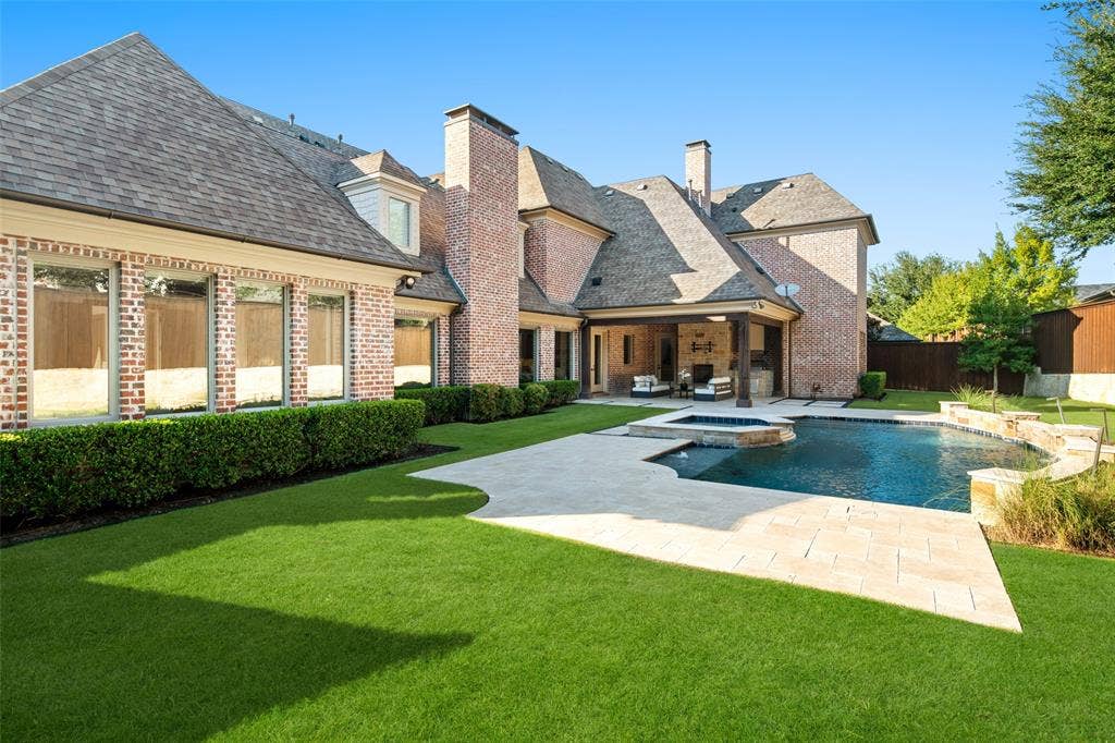 6820 Amaretto Court, Plano, TX 75024