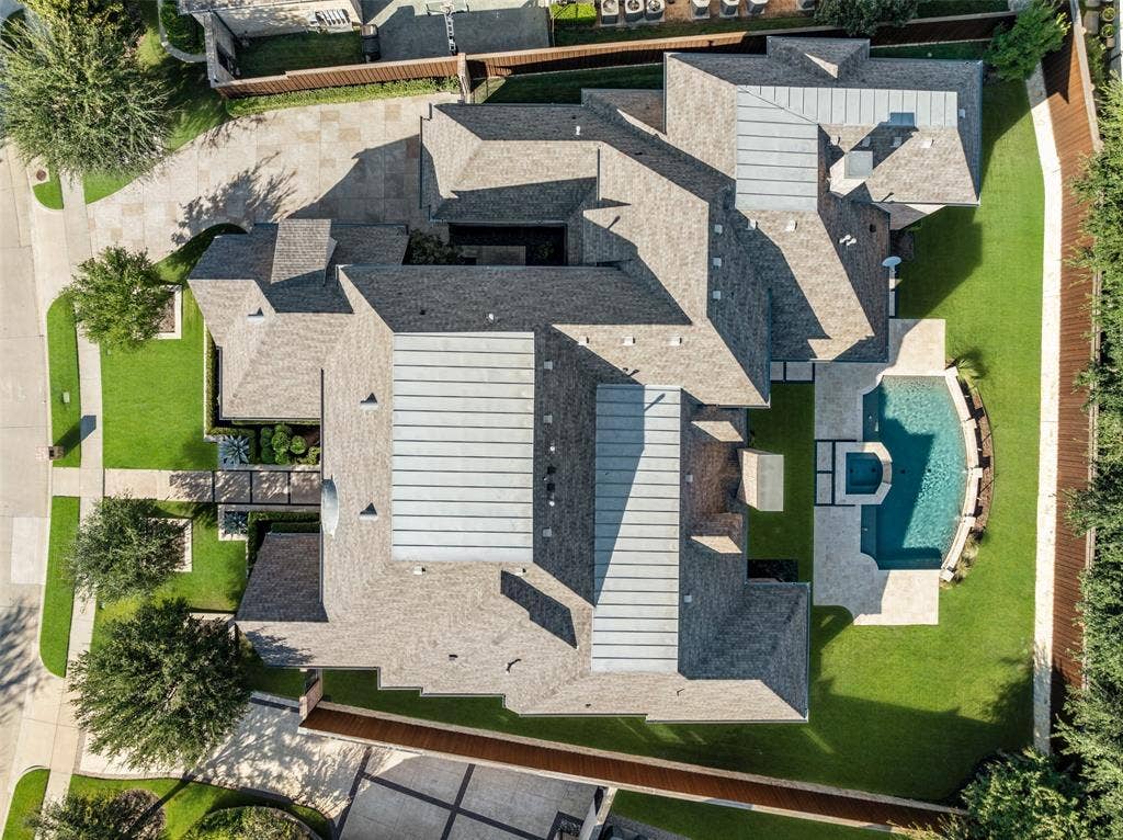 6820 Amaretto Court, Plano, TX 75024