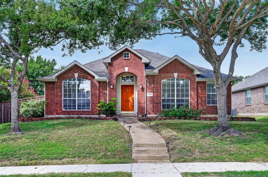 3409 Bluegrass Drive, Plano, TX 75074 3409 Bluegrass Drive, Plano, TX 75074