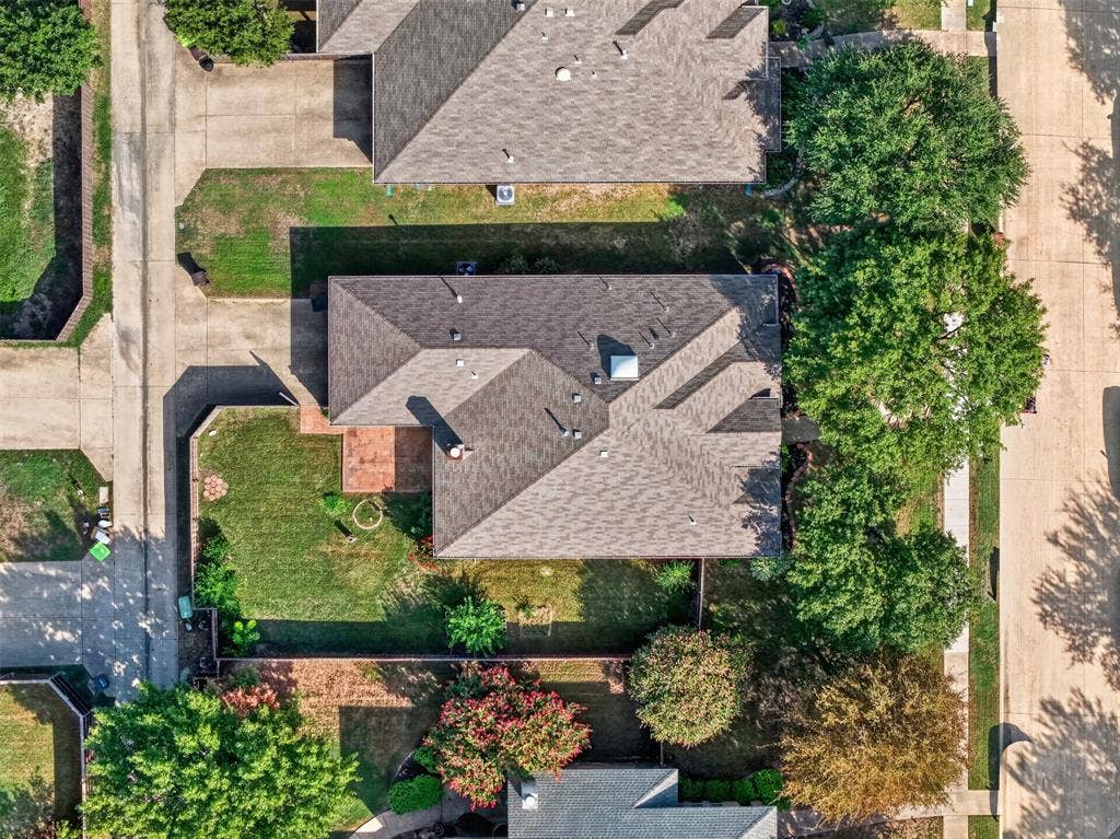 3409 Bluegrass Drive, Plano, TX 75074 3409 Bluegrass Drive, Plano, TX 75074