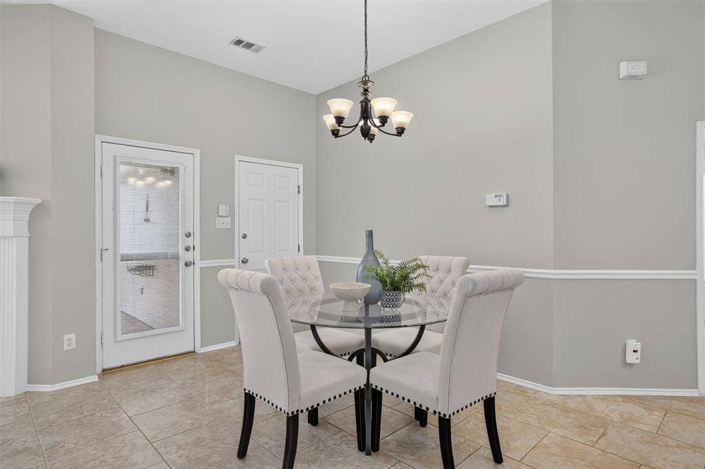 3409 Bluegrass Drive, Plano, TX 75074 3409 Bluegrass Drive, Plano, TX 75074