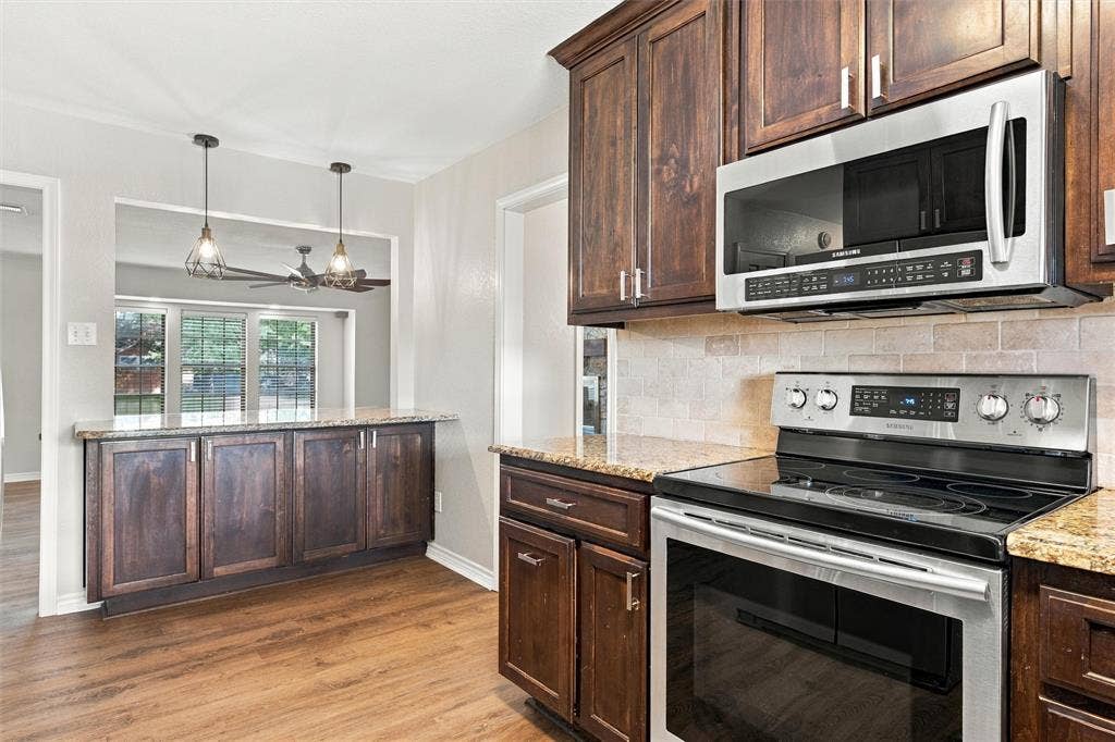 350 Jon Street, Lorena, TX 76655 350 Jon Street, Lorena, TX 76655