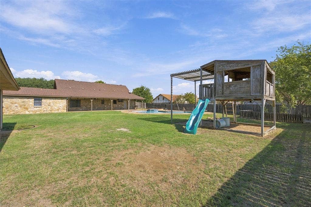 350 Jon Street, Lorena, TX 76655 350 Jon Street, Lorena, TX 76655