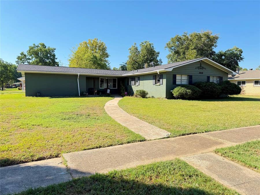 Property photo for 2610 Waverly Drive, Bossier City, LA