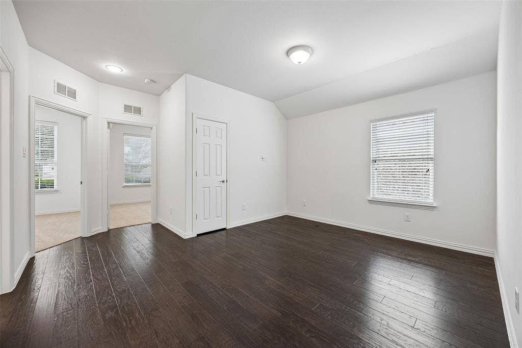 7417 Lowline Drive, Fort Worth, TX 76131