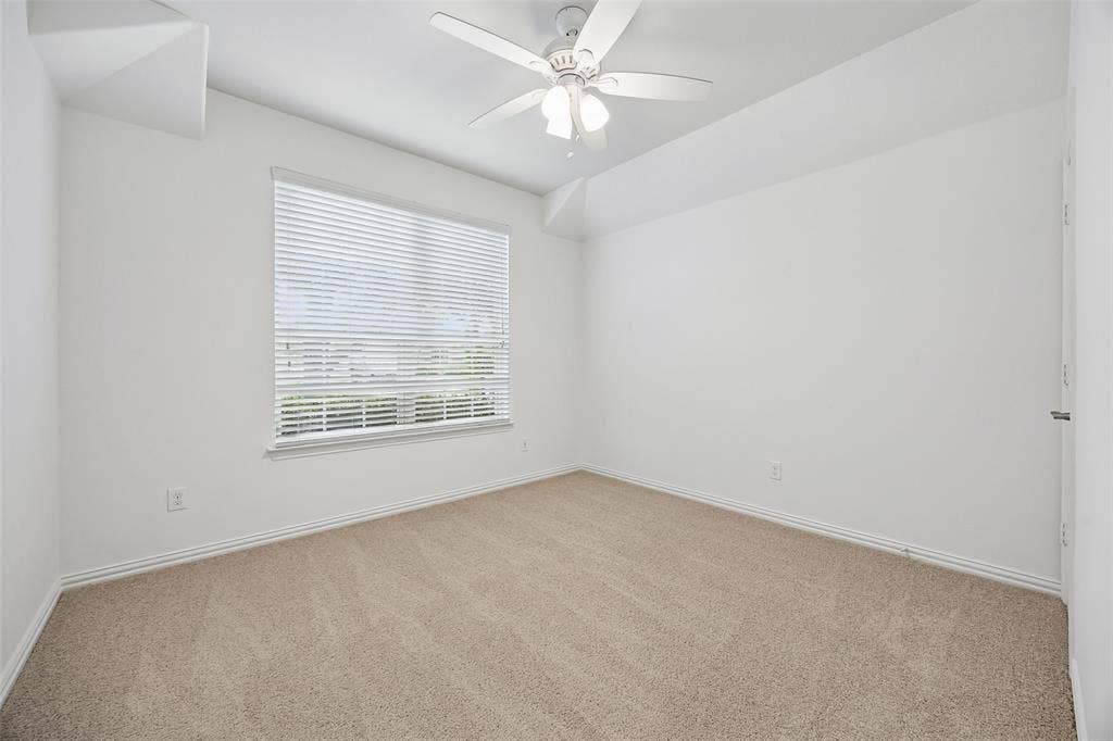 7417 Lowline Drive, Fort Worth, TX 76131