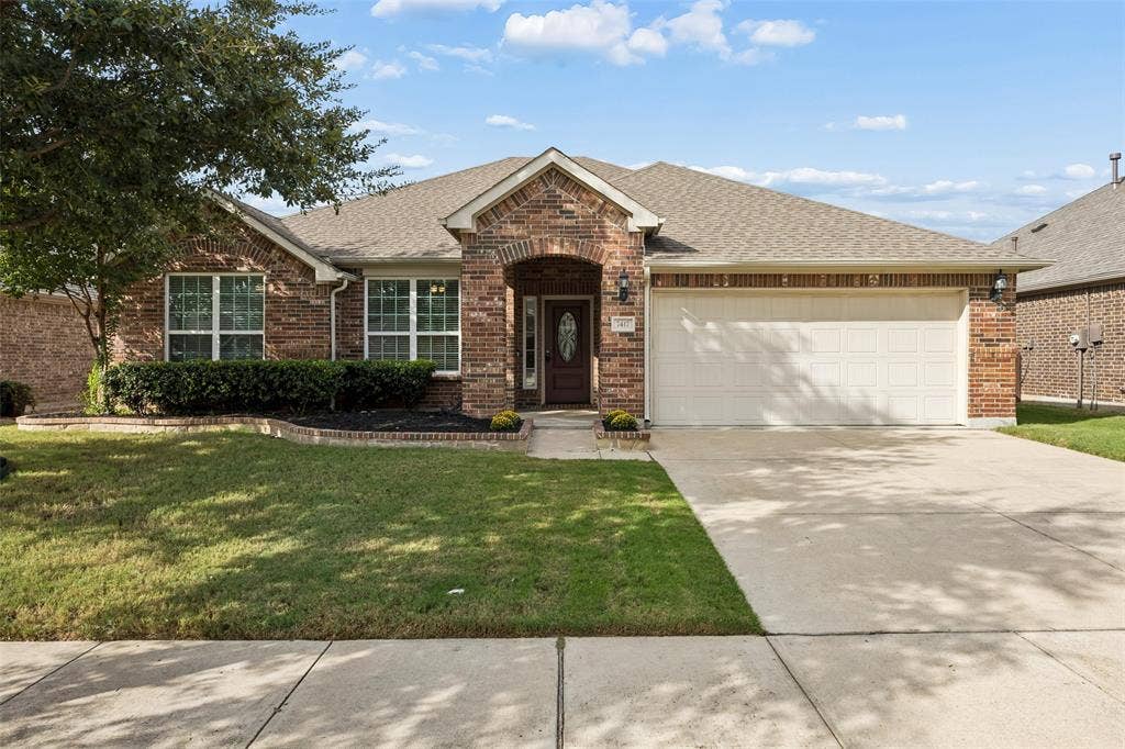 7417 Lowline Drive, Fort Worth, TX 76131