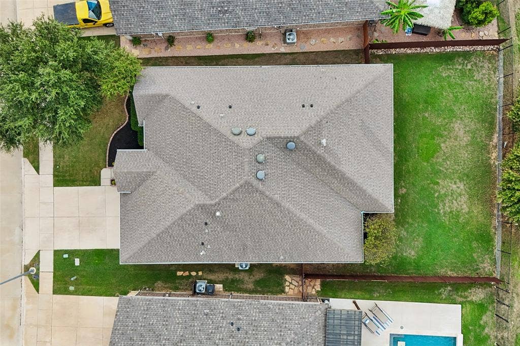 7417 Lowline Drive, Fort Worth, TX 76131