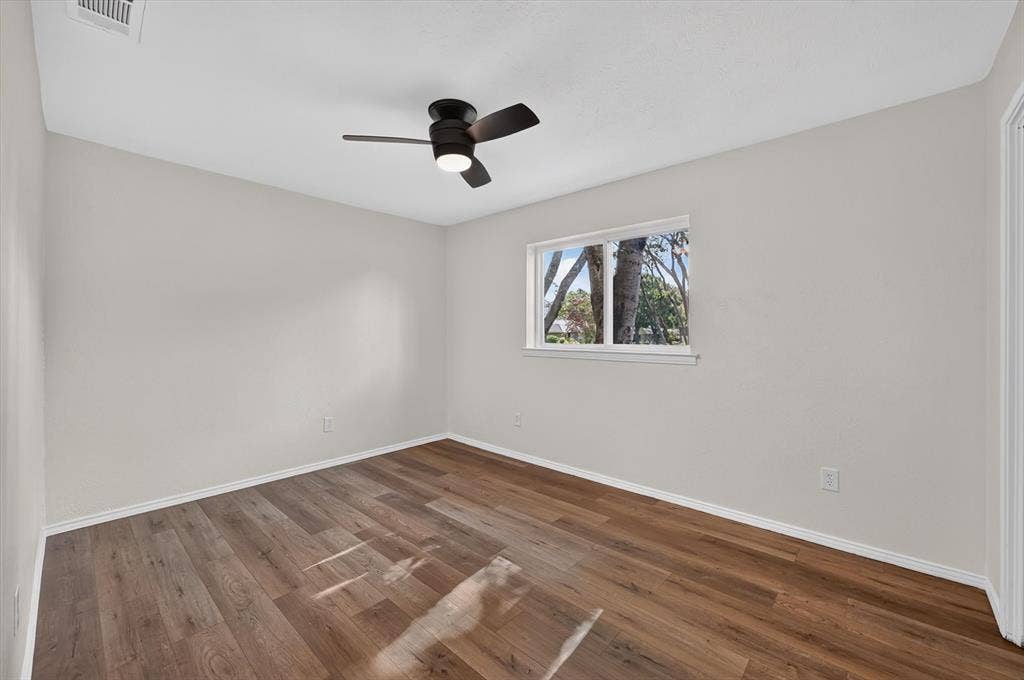 1802 Rainbow Drive, Richardson, TX 75081
