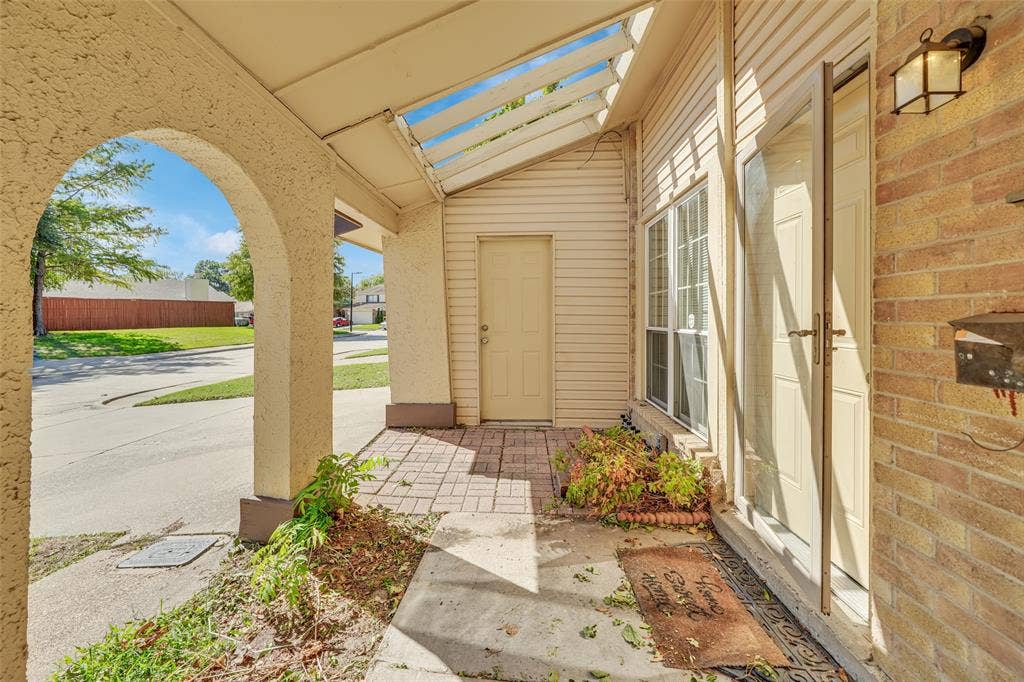 405 Atherton Drive, Garland, TX 75043 405 Atherton Drive, Garland, TX 75043