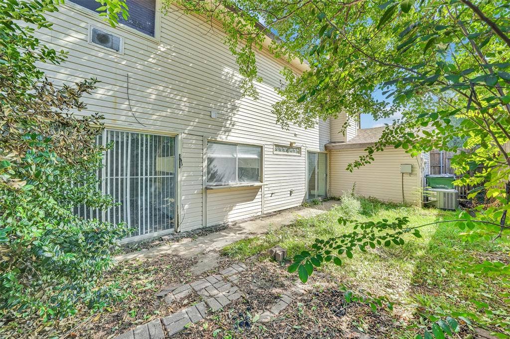 405 Atherton Drive, Garland, TX 75043 405 Atherton Drive, Garland, TX 75043