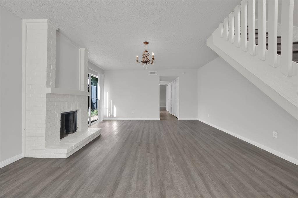 405 Atherton Drive, Garland, TX 75043 405 Atherton Drive, Garland, TX 75043