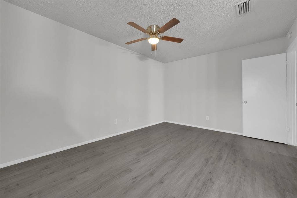405 Atherton Drive, Garland, TX 75043 405 Atherton Drive, Garland, TX 75043