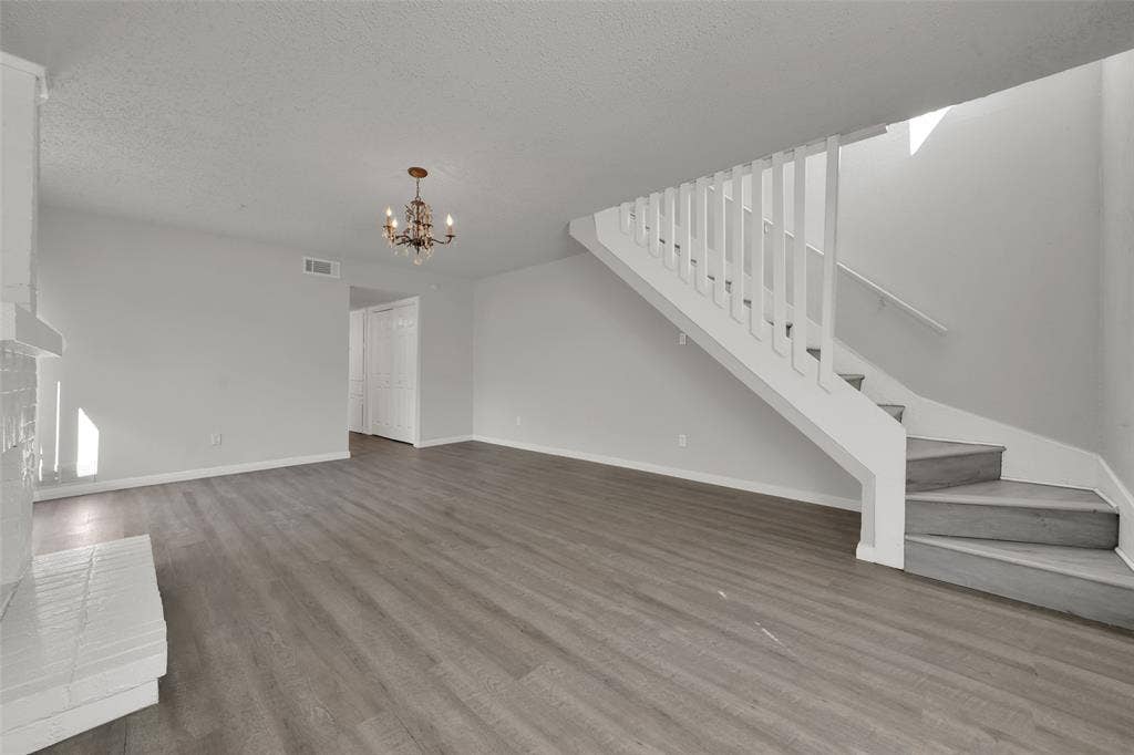 405 Atherton Drive, Garland, TX 75043 405 Atherton Drive, Garland, TX 75043