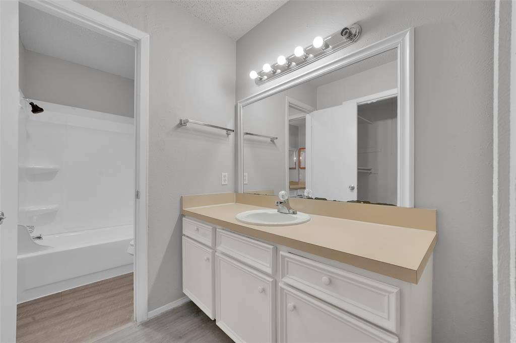 405 Atherton Drive, Garland, TX 75043 405 Atherton Drive, Garland, TX 75043