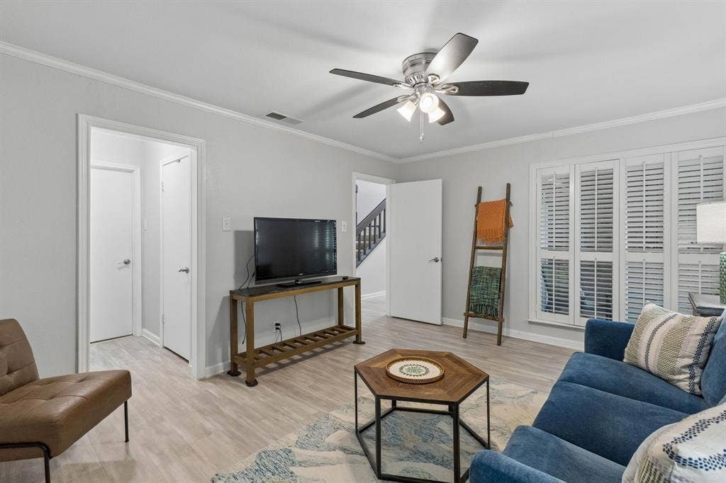 2103 Country Villa Drive, Carrollton, TX 75006 Second bedroom alternate view with double closets & diect access to an updated full bath