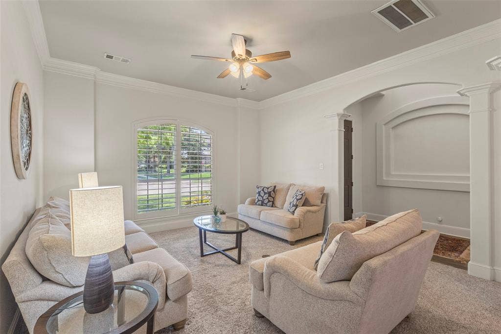 Flexible front living area.