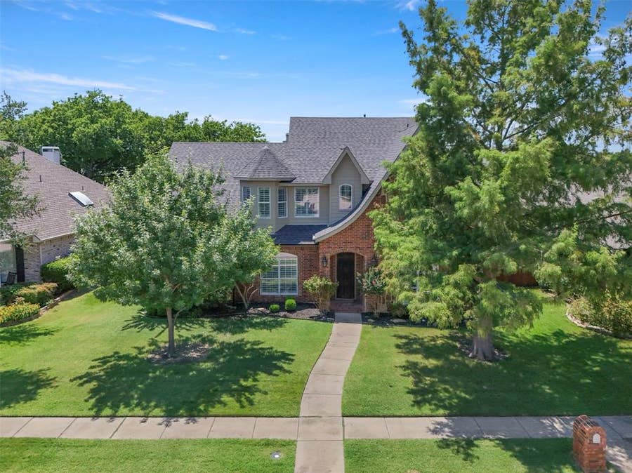 Property photo for 11209 Deep Canyon Trail, Frisco, TX