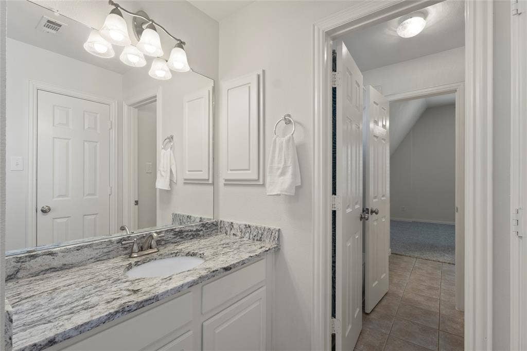 Upstairs Jack and Jill Bath