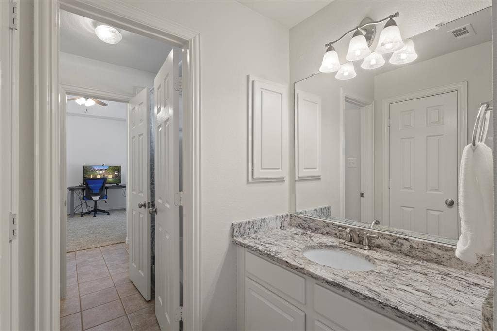 Upstairs Jack and Jill bath