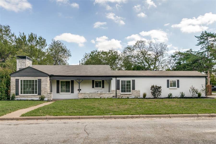 Property photo for 4045 Carolyn Road, Fort Worth, TX
