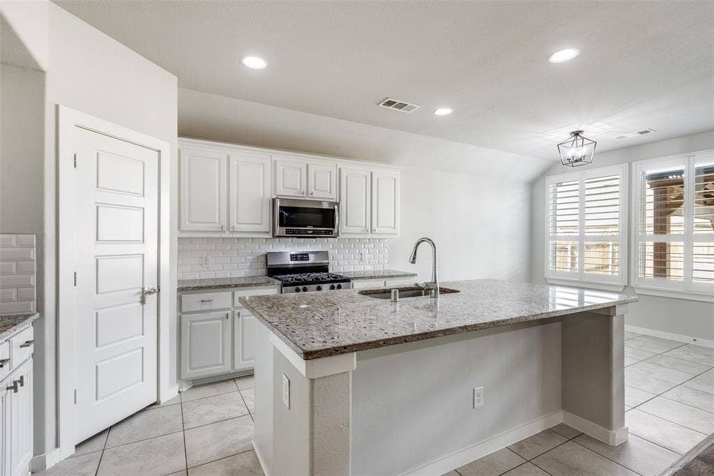 1205 Rocky Mountain Court, Celina, TX 75009