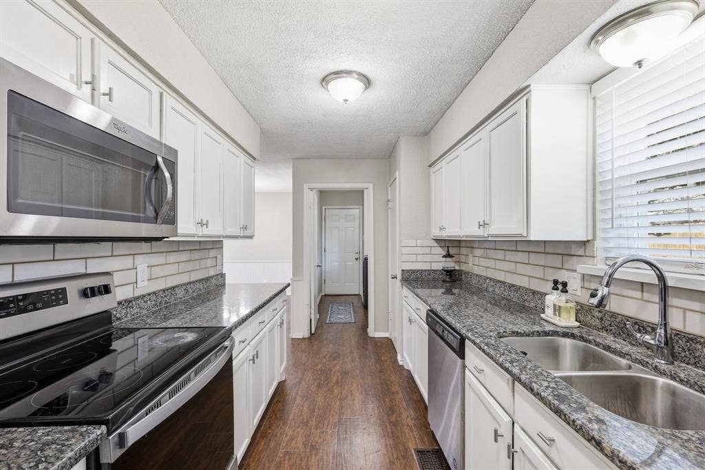 5019 Blanchard Drive, Dallas, TX 75227