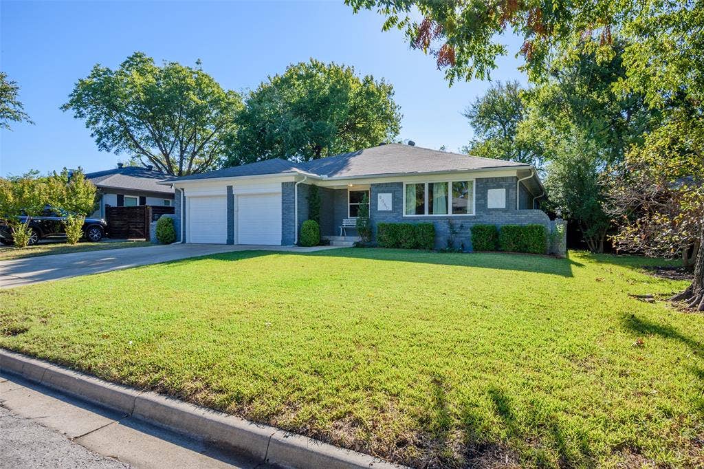 8050 Fall River Drive, Dallas, TX 75228 8050 Fall River Drive, Dallas, TX 75228