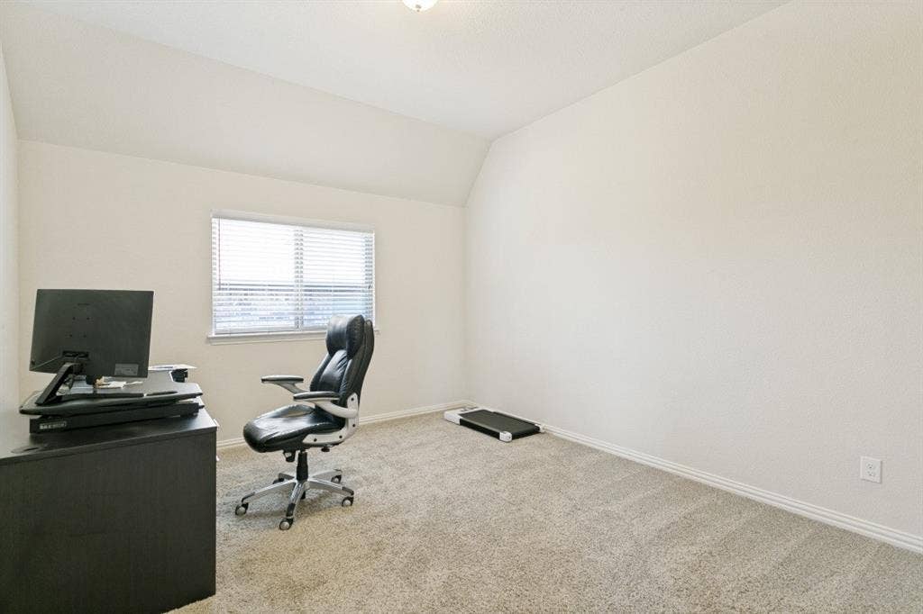 7906 Gulfstream Lane, Irving, TX 75063