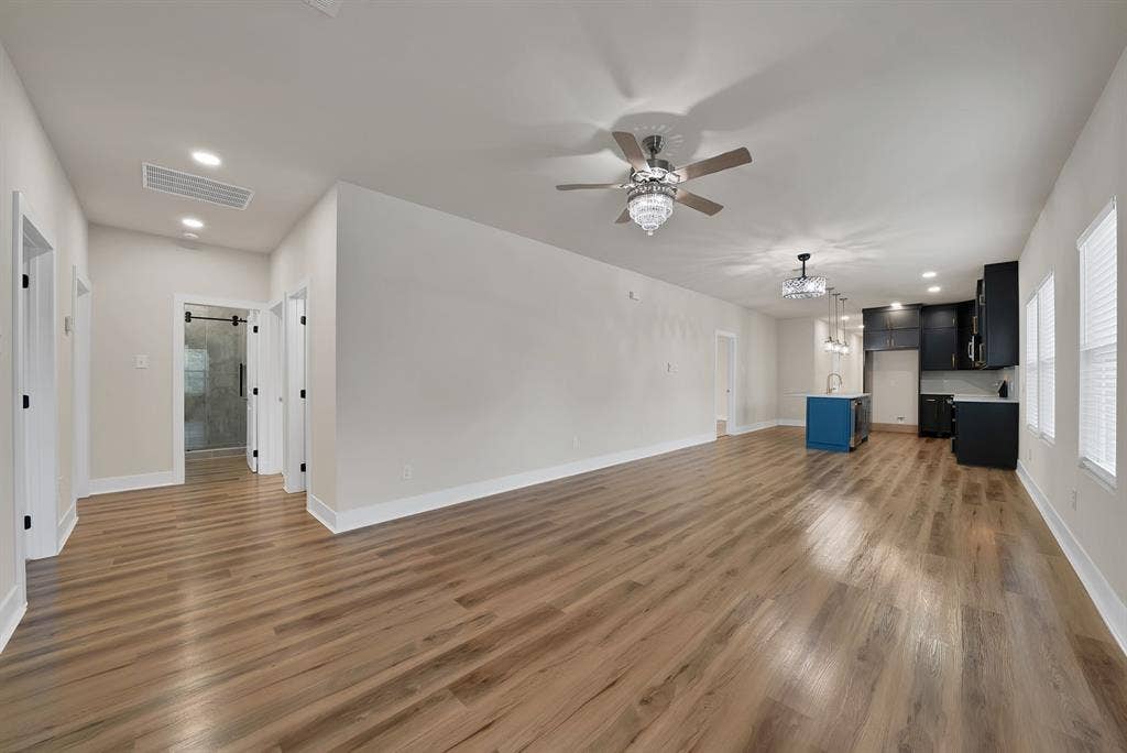 724 Gilbert Street, Terrell, TX 75160 724 Gilbert Street, Terrell, TX 75160