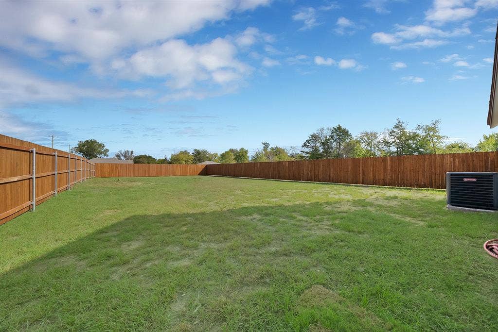724 Gilbert Street, Terrell, TX 75160 724 Gilbert Street, Terrell, TX 75160