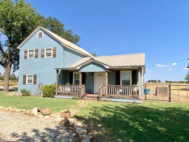 Property photo for 601 S Avenue G E, Haskell, TX