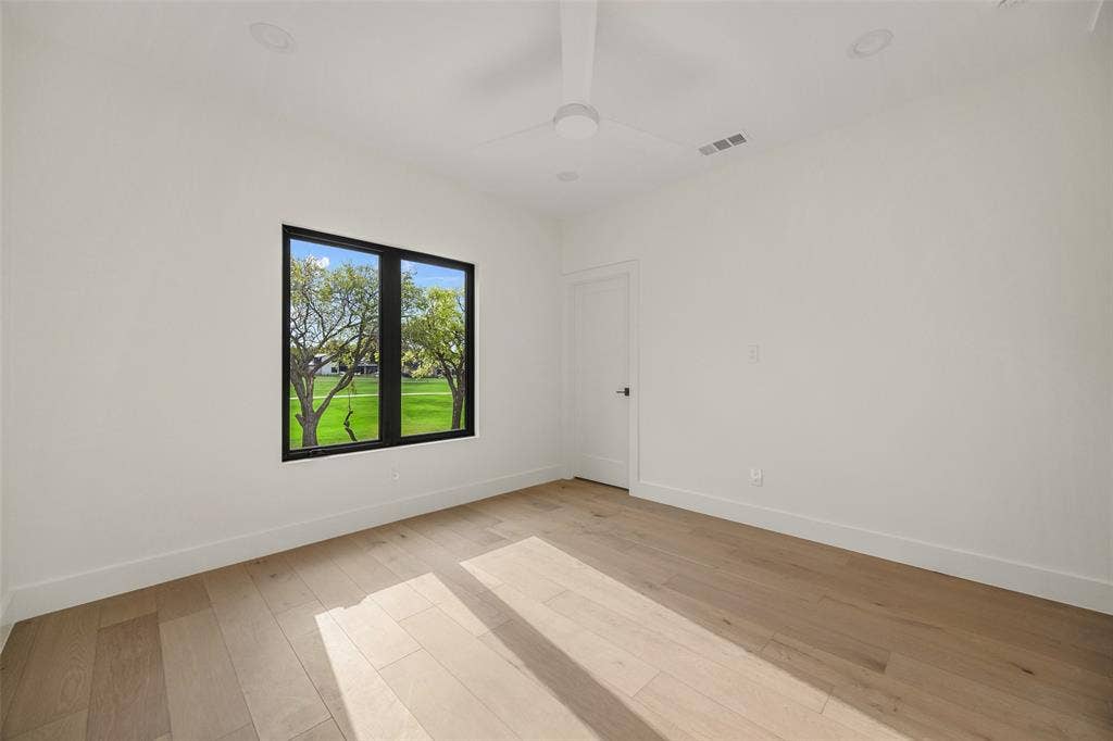 14518 Park Lake Court, Farmers Branch, TX 75234