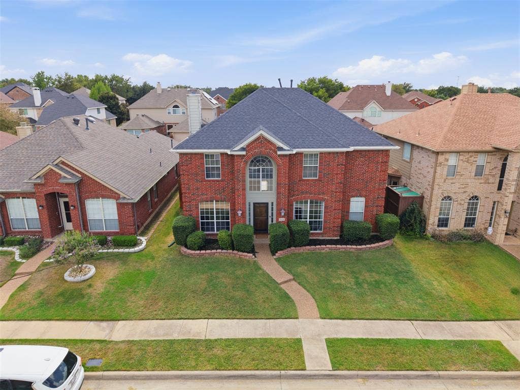 5609 Norris Drive, The Colony, TX 75056