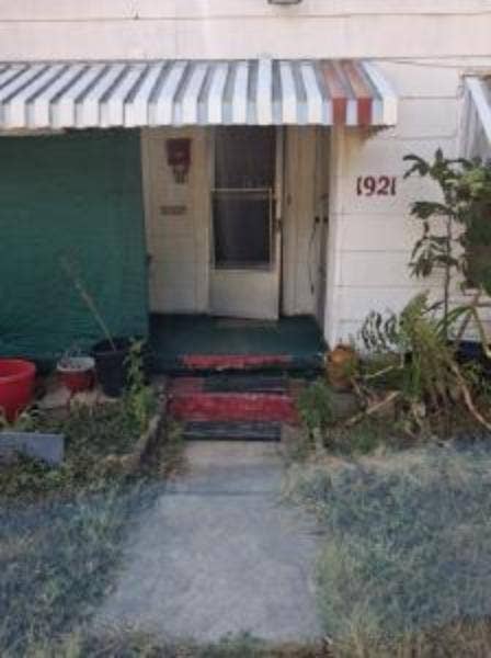 1921 S 22nd Street, Waco, TX 76706 1921 S 22nd Street, Waco, TX 76706