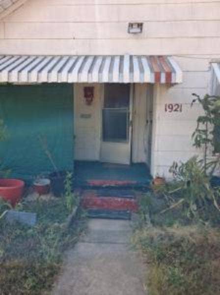 Property photo for 1921 S 22nd Street, Waco, TX