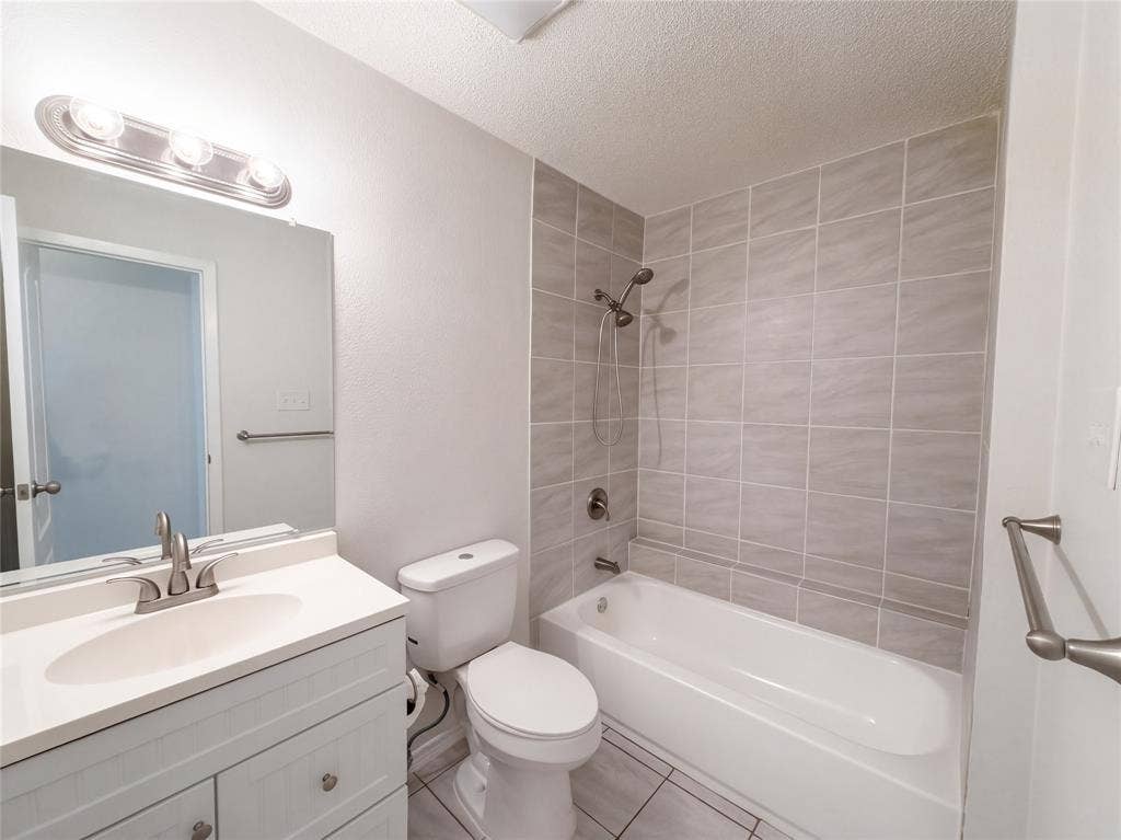 4911 Rollingwood Court, Garland, TX 75043 4911 Rollingwood Court, Garland, TX 75043